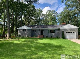 2417 Shoreway Ln, Virginia Beach, VA 23454