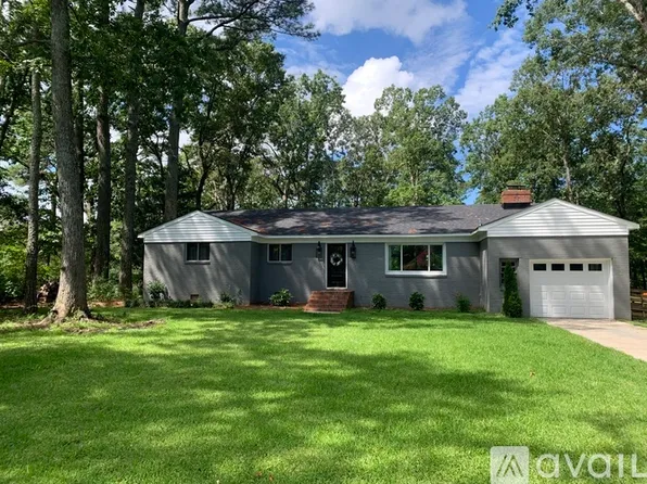 2417 Shoreway Ln, Virginia Beach, VA 23454