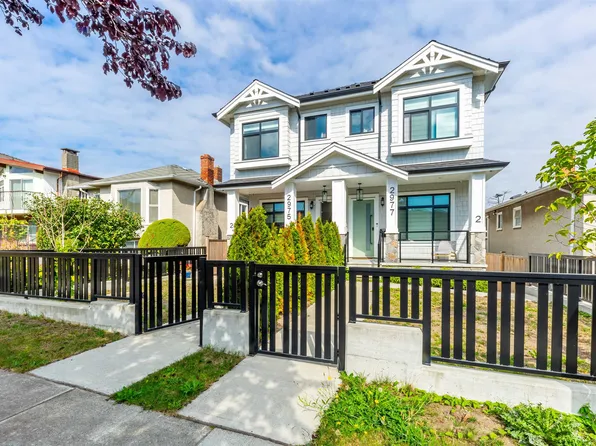 2975 E 42nd Ave, Vancouver, BC V5R 2Y6