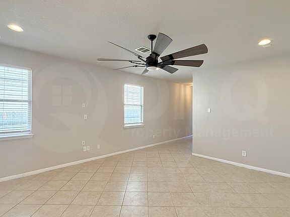 5th image of 136 Nogalito Way