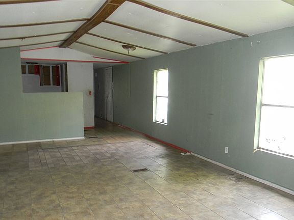 4th image of 506 Bayonne Ln