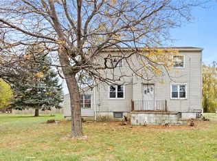 5390 Abel Rd, Hamburg, NY 14075