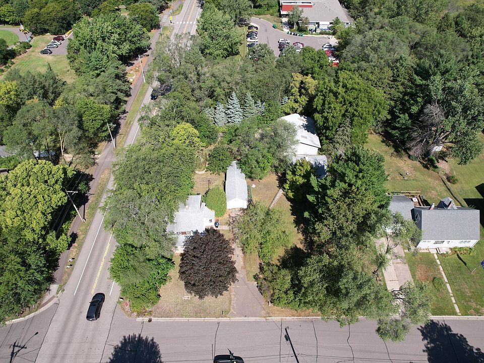 1st image of 2466 Dale St N