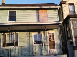 312 W Snyder Ave, Lansford, PA 18232