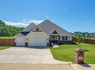 13615 Brook Xing, Edmond, OK 73025
