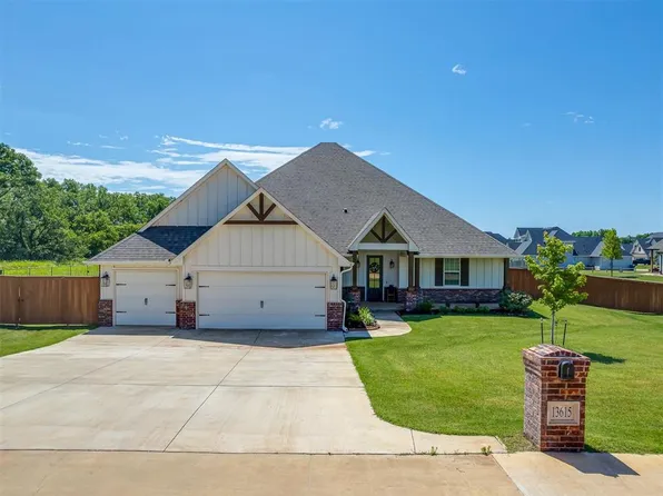 13615 Brook Xing, Edmond, OK 73025