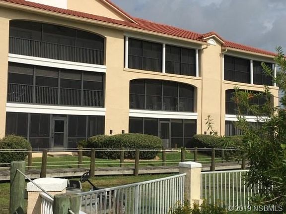 2nd image of 449 Bouchelle Dr APT 102
