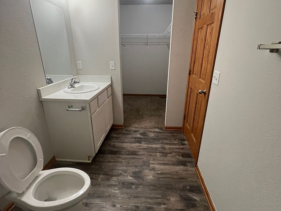 1st image of 7273 Pleasant View Dr