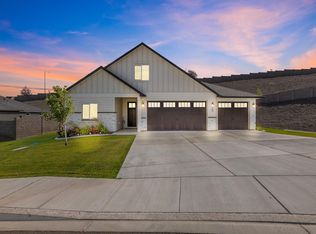 585 Burton Ct, Richland, WA 99352