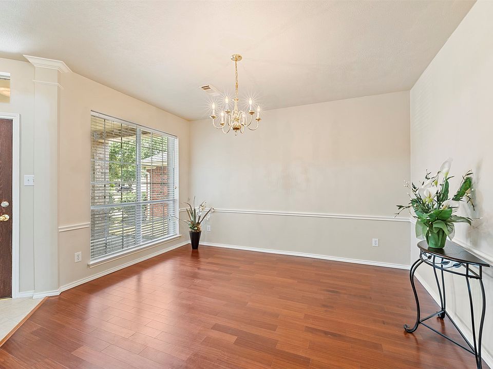 1st image of 7218 Broadelm Dr #7218