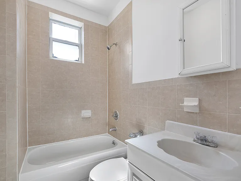 62 Beacon Ave #204 — Photo 12