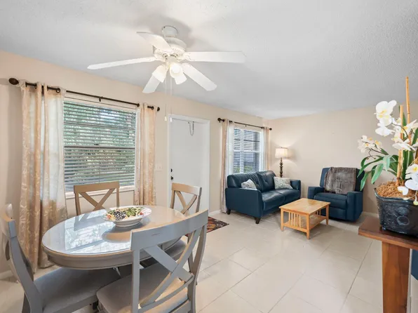 2600 SE Ocean Boulevard #W5, Stuart, FL 34996