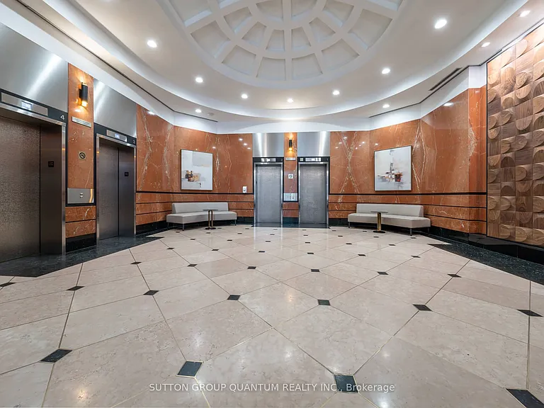 10 Yonge St #2113 — Photo 27