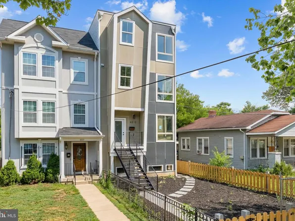 4312 Hayes St NE, Washington, DC 20002