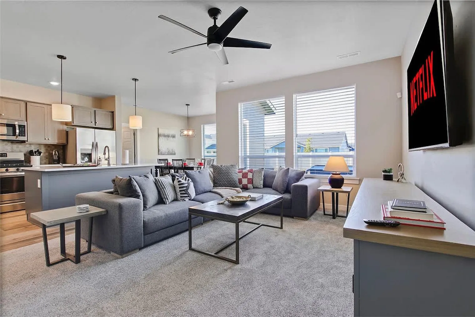 4 bed, 2.0 bath, 2798 sqft, $7,342 — Photo 1