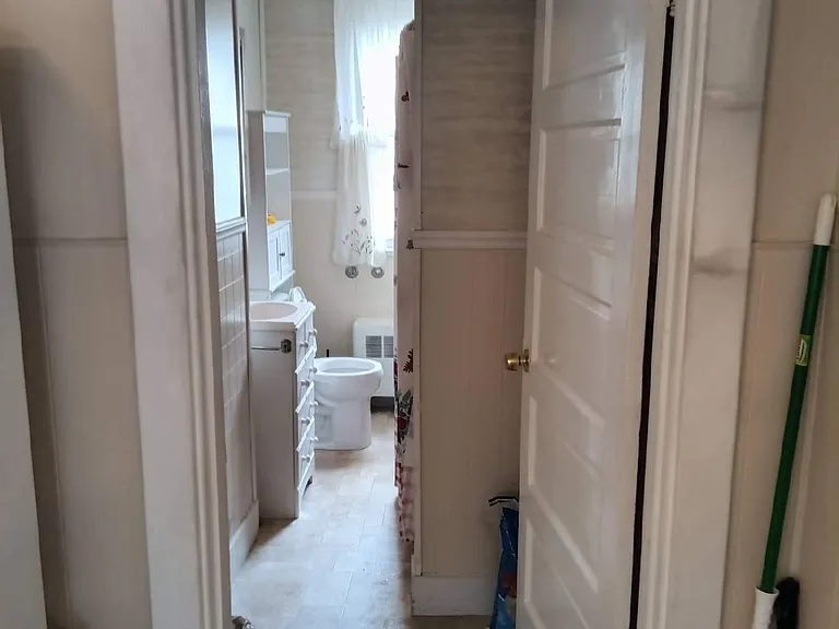 50 Dana Ct #1 — Photo 3