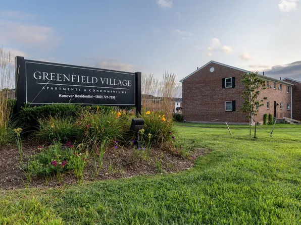 31 Robbins Lane APT D, Rocky Hill, CT 06067