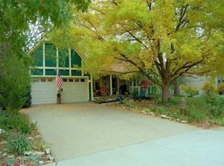 15121 Woodson St, Overland Park, KS 66223