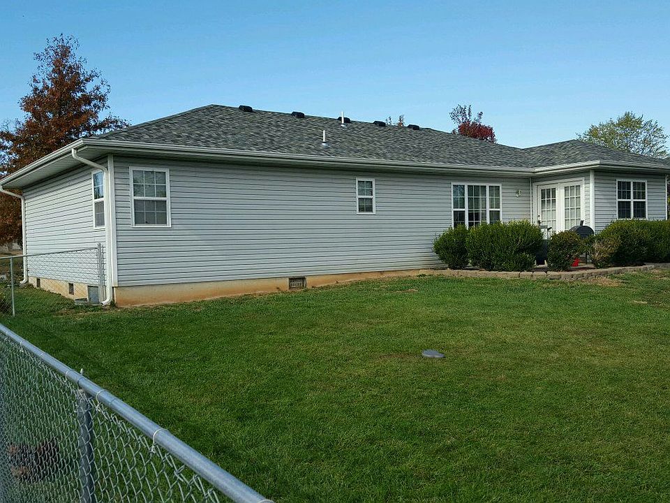 2nd image of 1416 Danielle Dr