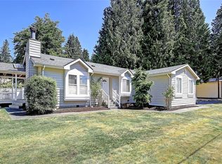 1427 Shuksan Dr, Camano Island, WA