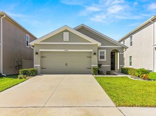 8204 Pelican Reed Cir, Wesley Chapel, FL 33545