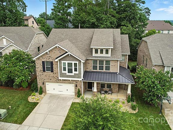 2nd image of 7221 Avoncliff Dr