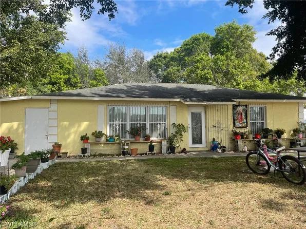 208 Washington Ave, Immokalee, FL 34142