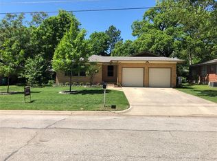 2609 Robinwood Ln, Denton, TX 76209