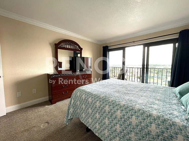 51 Island Way #906 — Photo 8