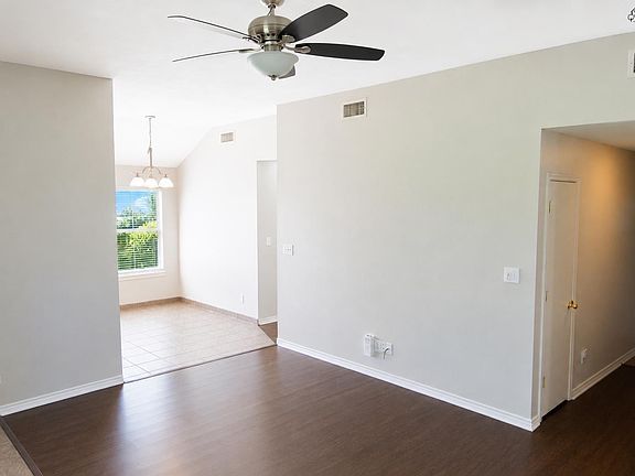 5th image of 5406 Ricci St