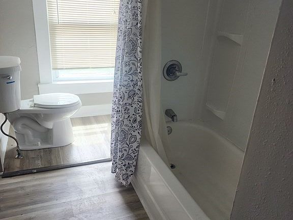 5th image of 13 Sackett St Floor 3