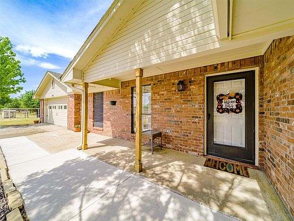 5th image of 2107 Countryside Dr