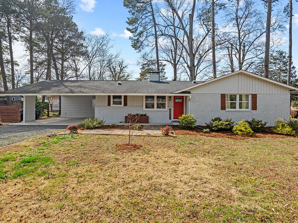 1st image of 2611 Newport Dr