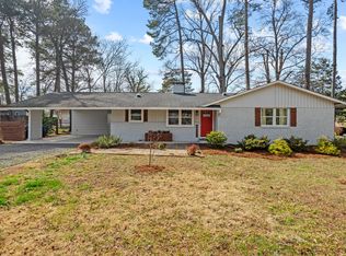 2611 Newport Dr, Durham, NC 27705