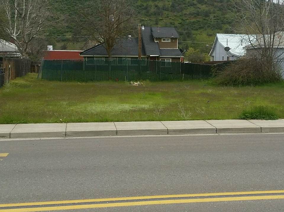 1st image of 908 S Oregon St