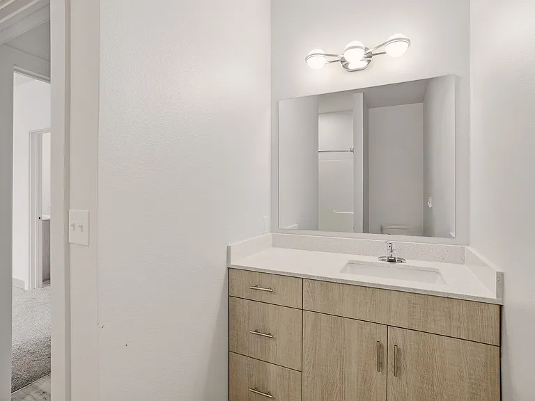 Nathan Apartments — Photo 66