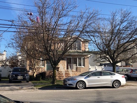 4th image of 1373 E 66th St
