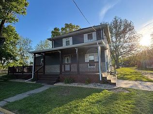 25382 N Wolf Rd, Canton, IL 61520