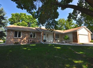 8172 103rd St W, Bloomington, MN 55438