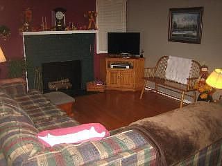 2nd image of 1034 Highland Ave