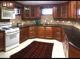81-55 192nd St #A, Hollis, NY 11423
