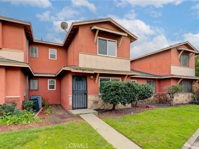 10 Dovecote Ln, Carson, CA, 90745