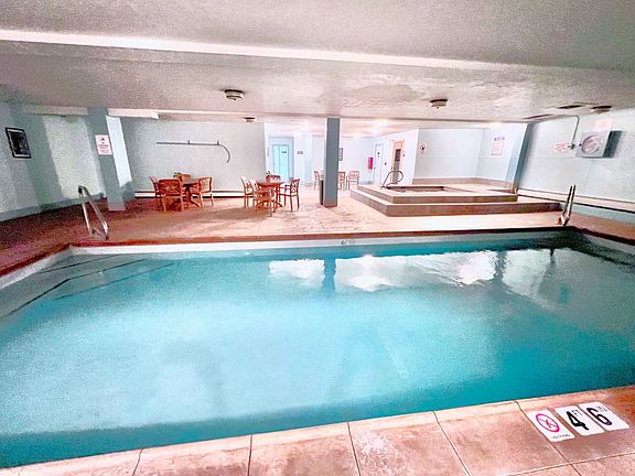 4th image of 107 N Harris St #318