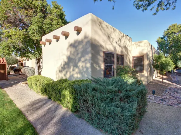 3043 N Sparkman Blvd, Tucson, AZ 85716