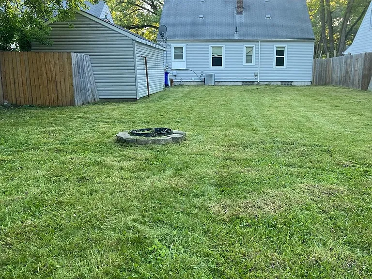 17684 Winston St — Photo 3
