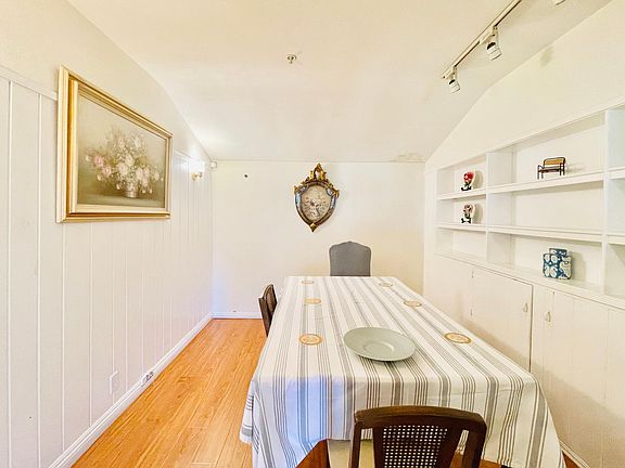 4th image of 1088 El Sur Ave #A