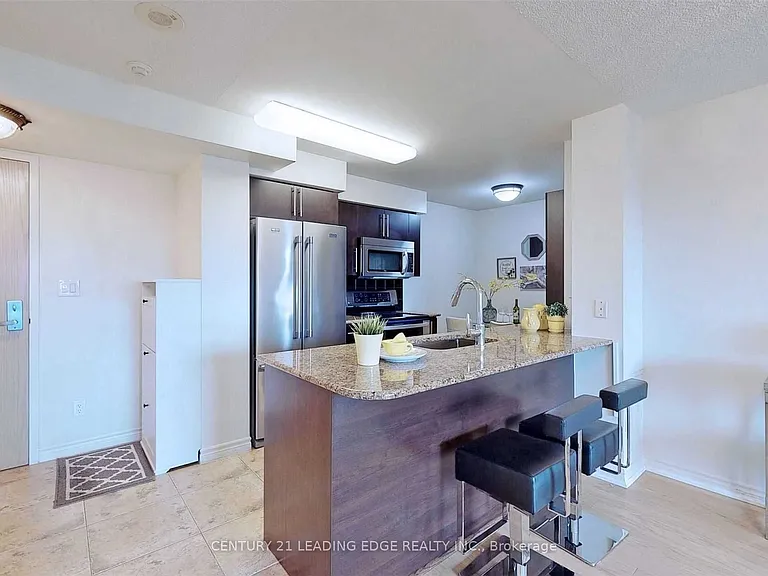 88 Grangeway Ave #307 — Photo 6