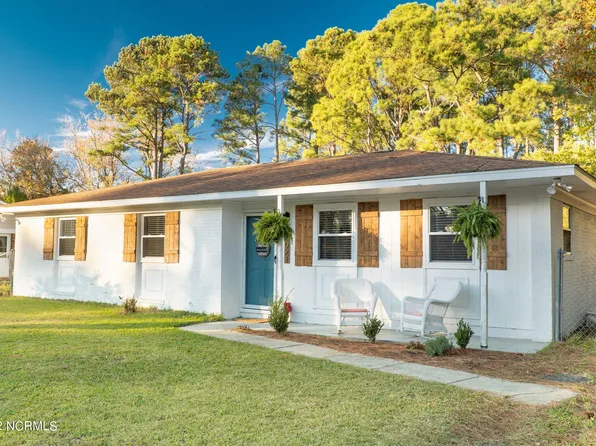 4921 Ivanhoe Street, Wilmington, NC 28411