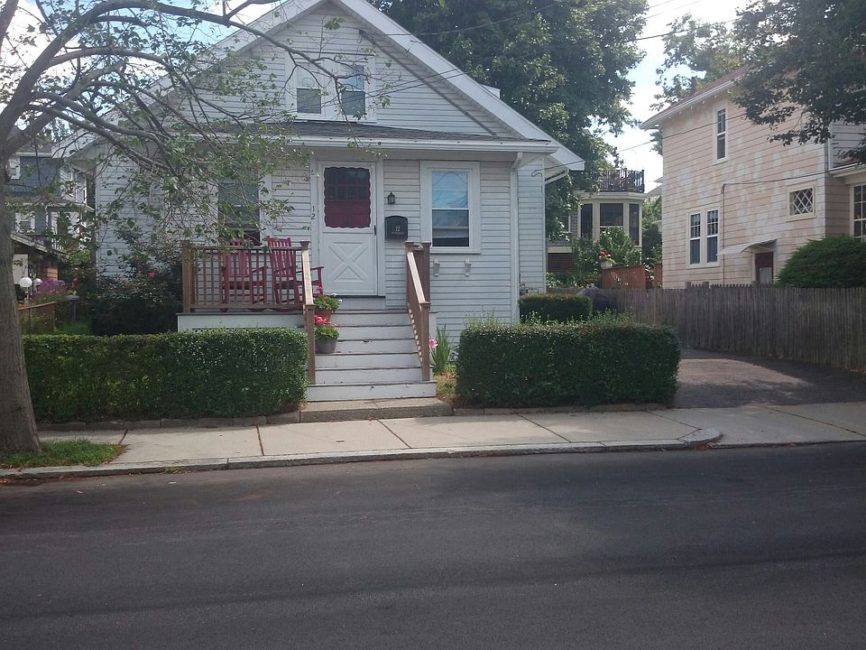2nd image of 12 Myrtlebank Ave