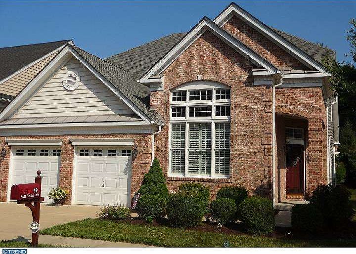 1st image of 49 S Valentine Dr